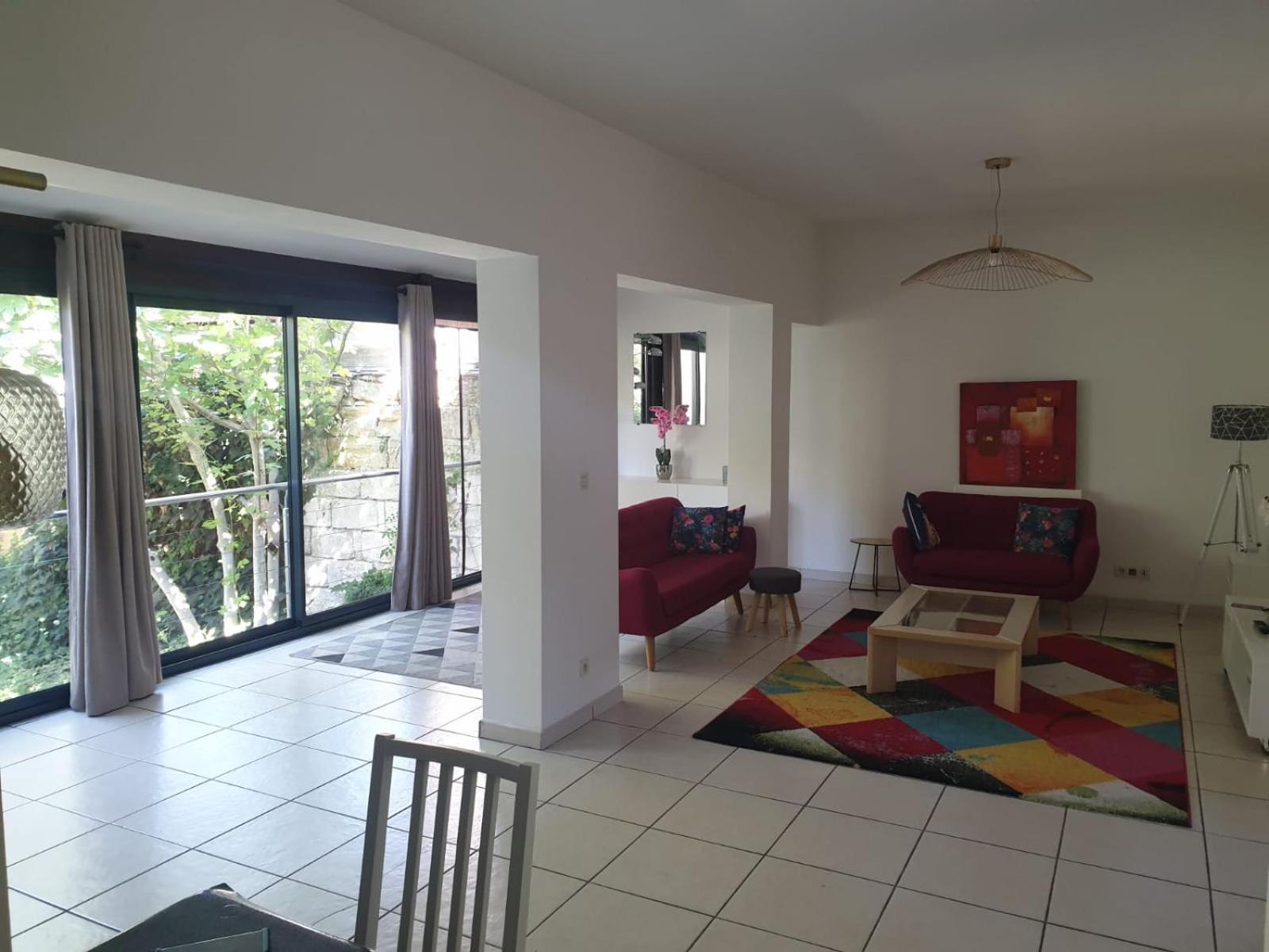 Maison 150M2 Jardin A Louer En Entier, Bordeaux Centre Chartrons, 3 Chambres 3 Salles De Bains 1 Canape-Lit Llllnumero De Telephone Dans L'Annonce Si Questionlll المظهر الخارجي الصورة